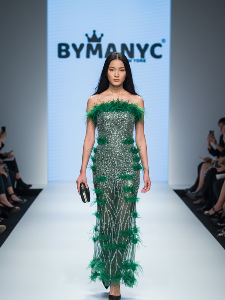 Emerald Sequin and Feather Gala Dress THE BRONX ZOO: Prêt-à-Porter Line BYMANYC ® New York - BYMANYC ® New York  