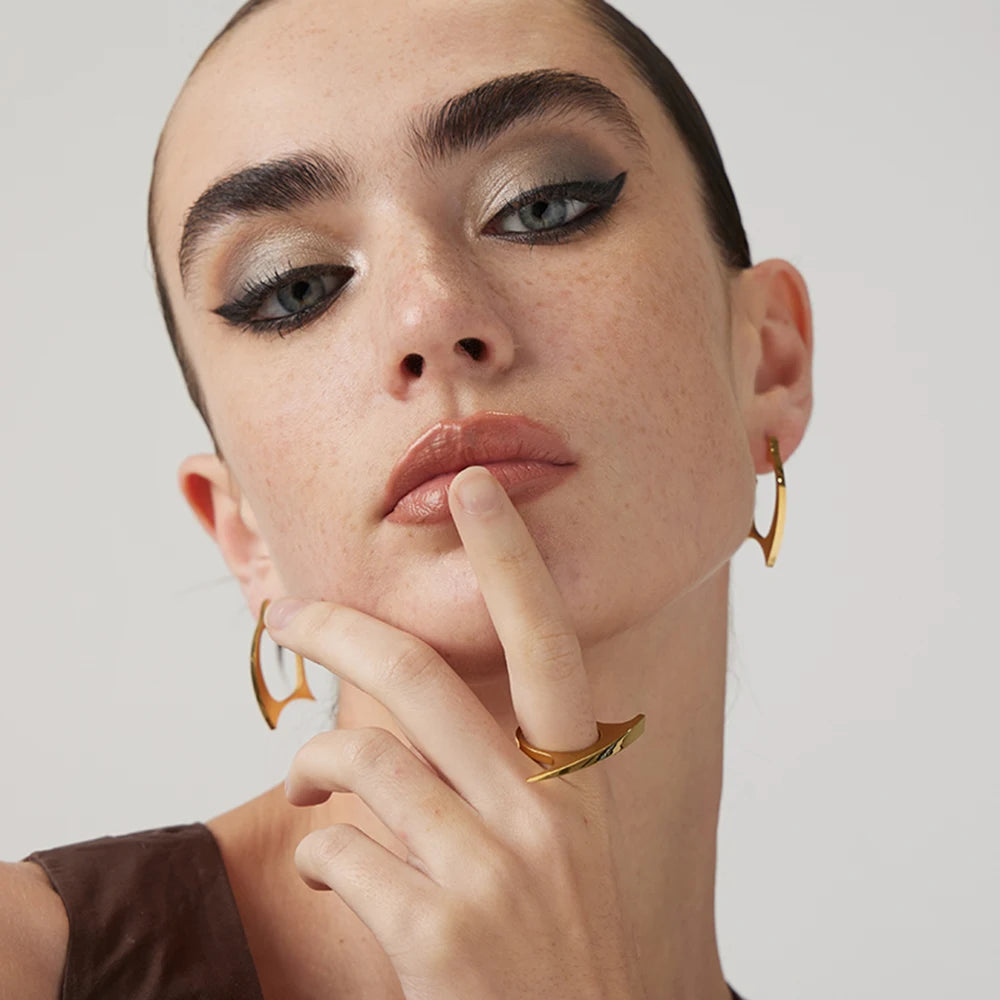  Fashion Jewelry Double Sided Cocktail Ring by BYMANYC ® New York - SOHO  NYC Wholesale Boutique Inventory - No MOQ & Ready to Ship