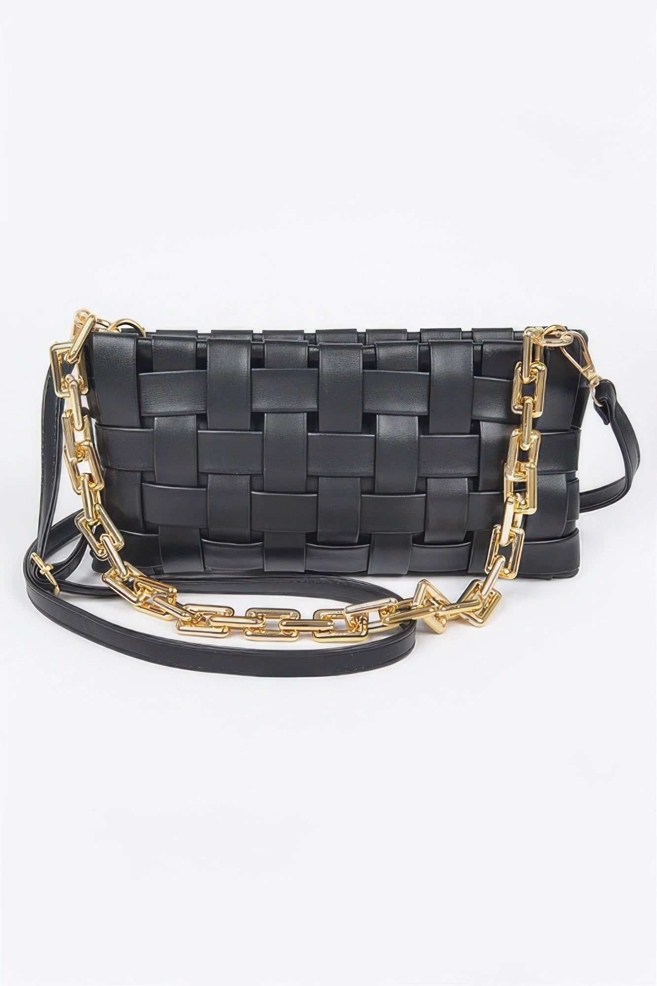  MALIBU Braided Chain Crossbody - New Collection Los Angeles - BYMANYC ® New York  NYC Wholesale Boutique Inventory - No MOQ & Ready to Ship