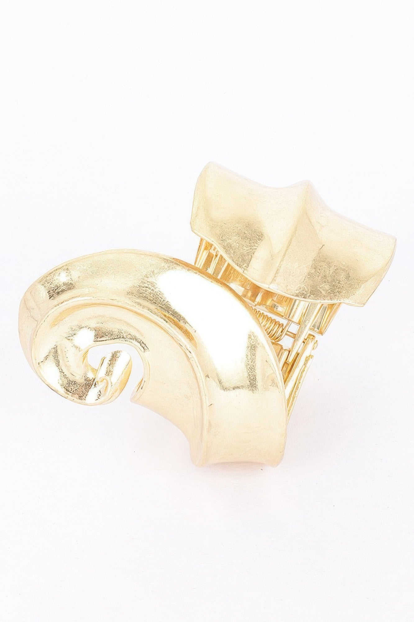  SOHO Sophisticated Alloy Casting Spring Hinge Bracelet: NYFW BYMANYC ® New York  NYC Wholesale Boutique Inventory - No MOQ & Ready to Ship