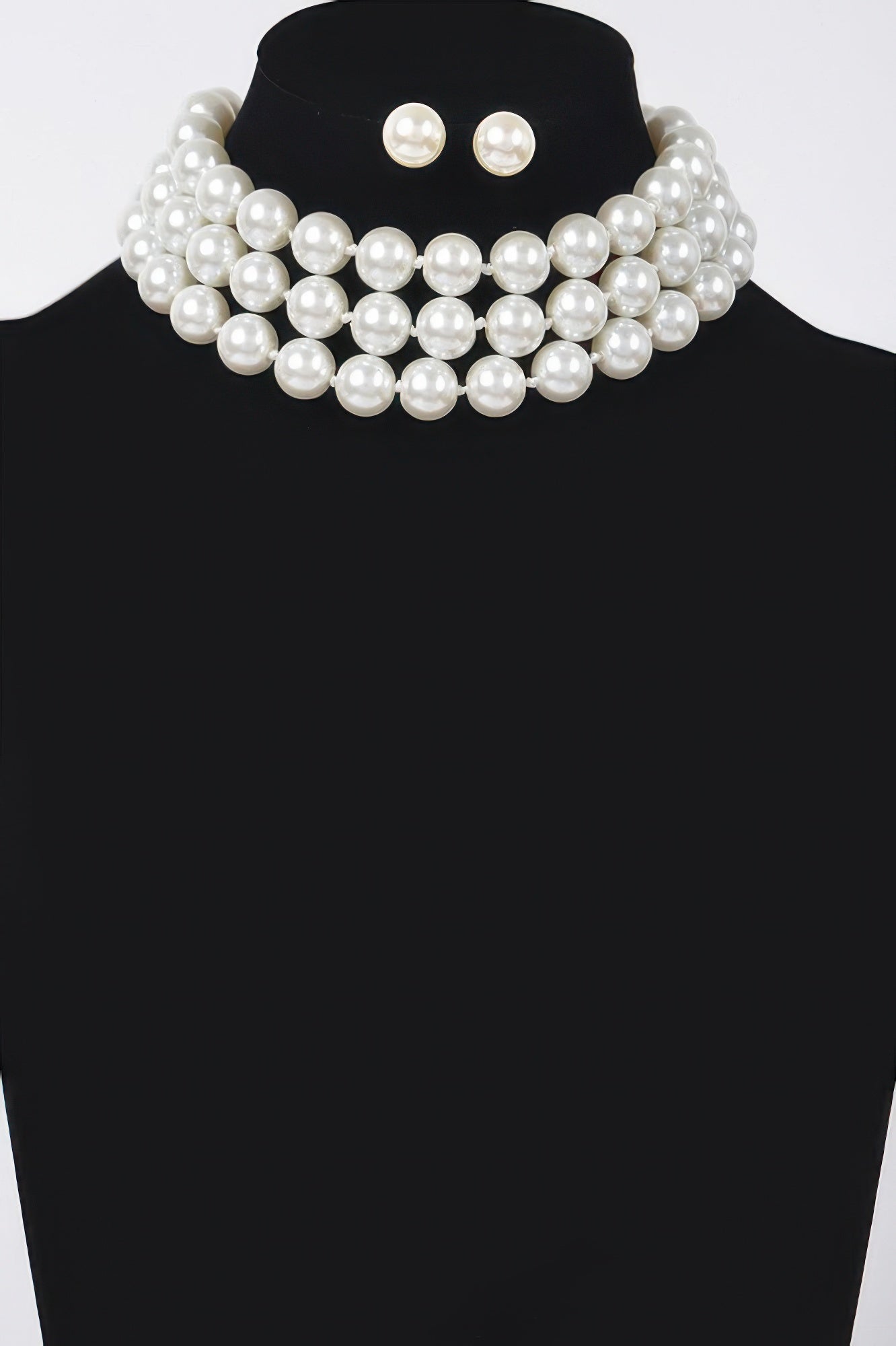  SUTTON PLACE Faux Pearl Necklace & Earring Set: BYMANYC ® New York  NYC Wholesale Boutique Inventory - No MOQ & Ready to Ship