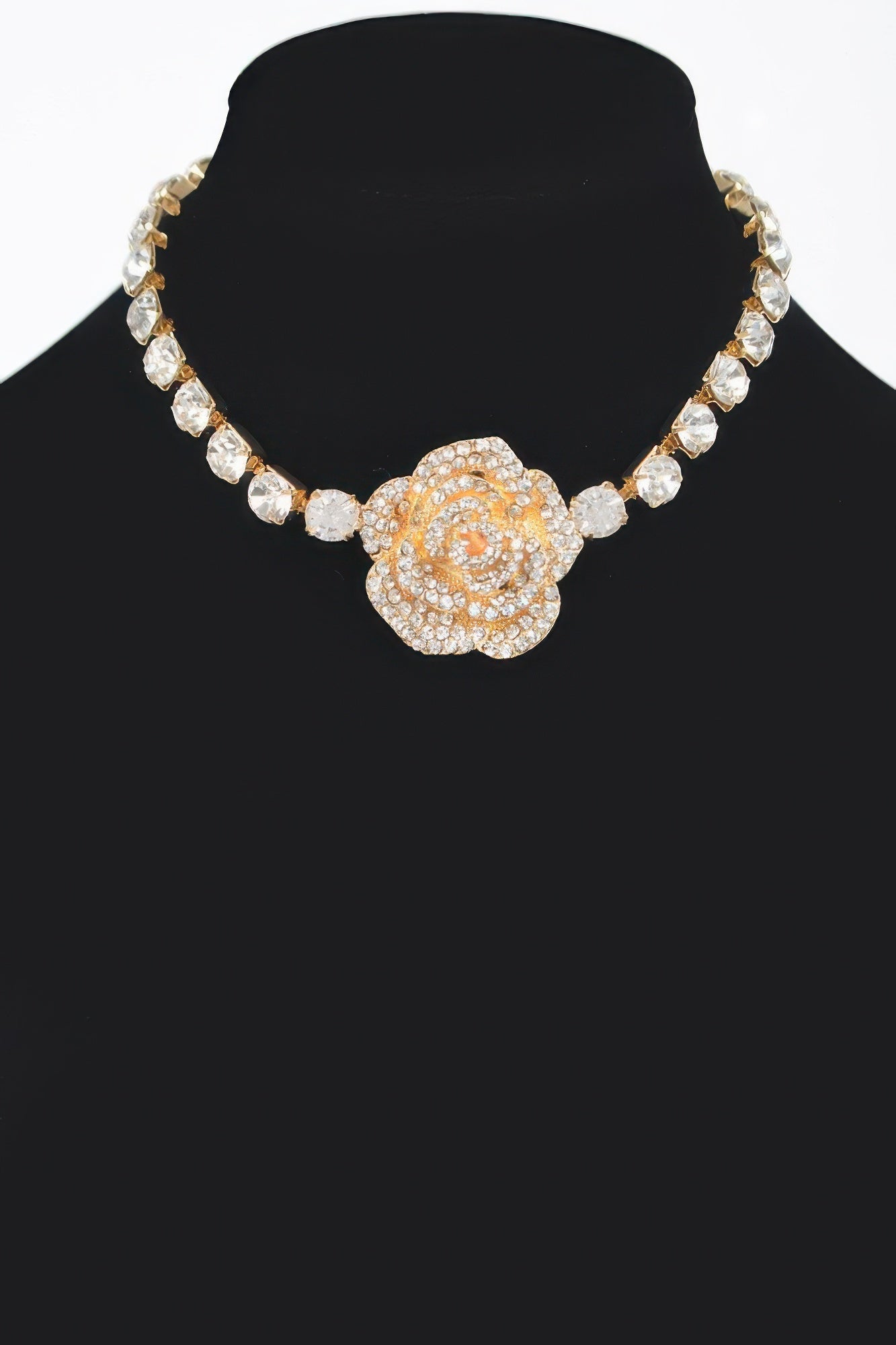  UES Rhinestone Flower Choker Blooming Elegance: NYFW BYMANYC ® New York  NYC Wholesale Boutique Inventory - No MOQ & Ready to Ship