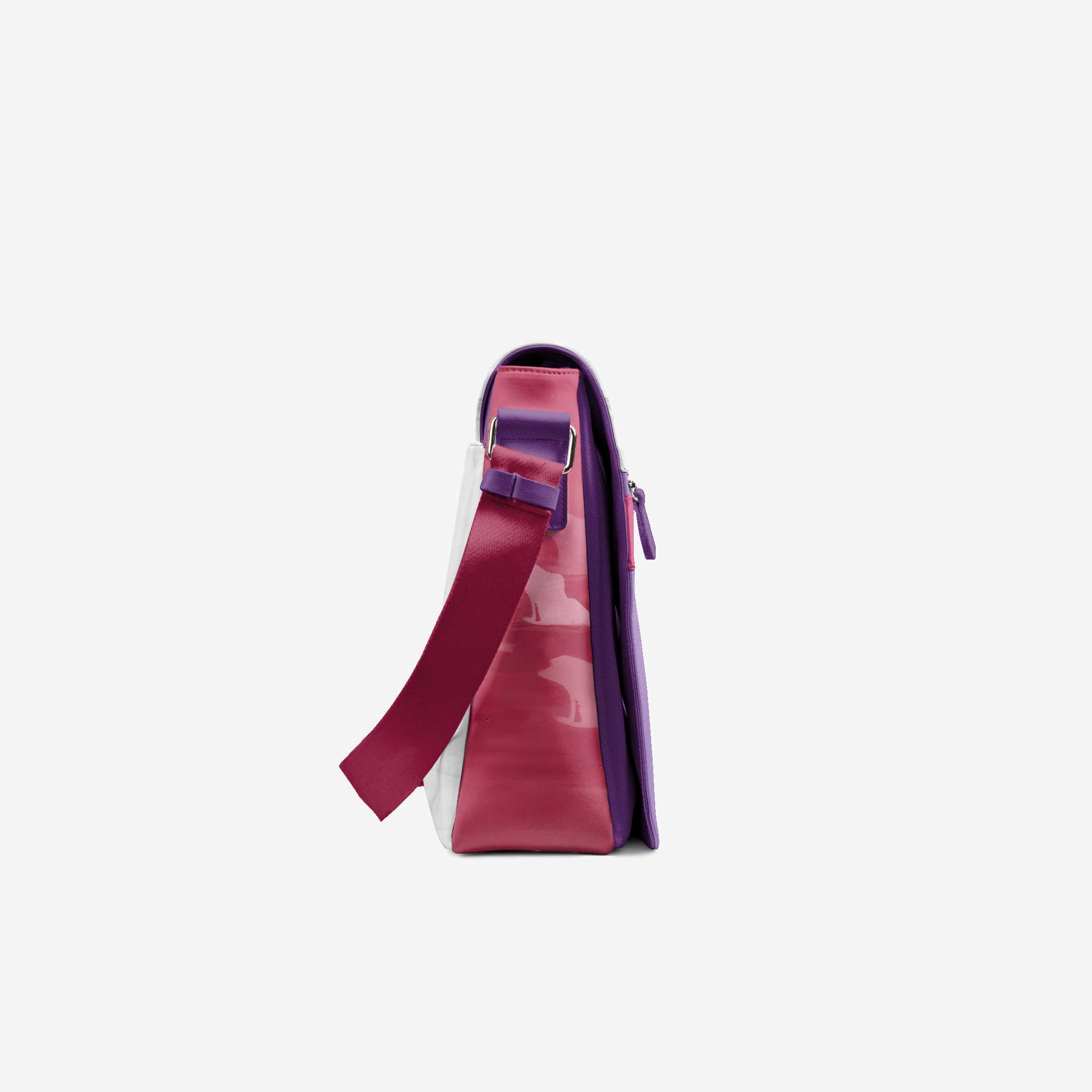 Vegan Designer Messenger Bag 16” | BYMANYC ® New York Luxury Milan Mood - BYMANYC ® New York