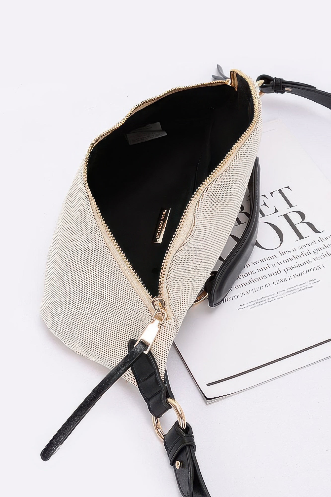  WOMEN'S BAG DUMBO New Collection WALL STREET BYMANYC ® New York  NYC Wholesale Boutique Inventory - No MOQ & Ready to Ship