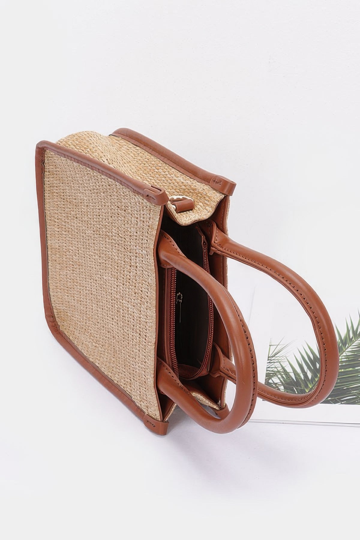  WOMEN'S BAG LEROY New Collection BYMANYC ® New York  NYC Wholesale Boutique Inventory - No MOQ & Ready to Ship