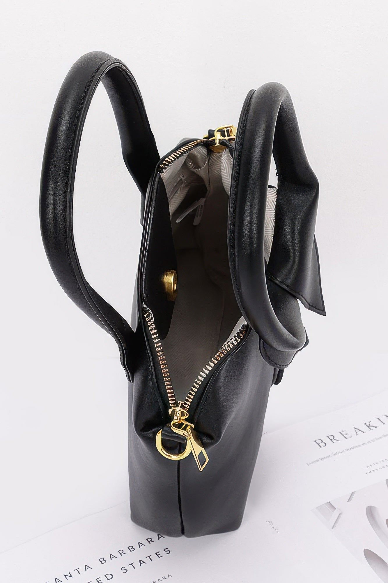  WOMEN'S BAG TRIBECA New Collection WALL STREET BYMANYC ® New York  NYC Wholesale Boutique Inventory - No MOQ & Ready to Ship