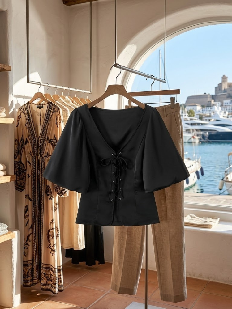  WOMEN'S BLOUSE HAMPTONS - Boutique Fashion Top - BYMANYC ® New York  NYC Wholesale Boutique Inventory - No MOQ & Ready to Ship