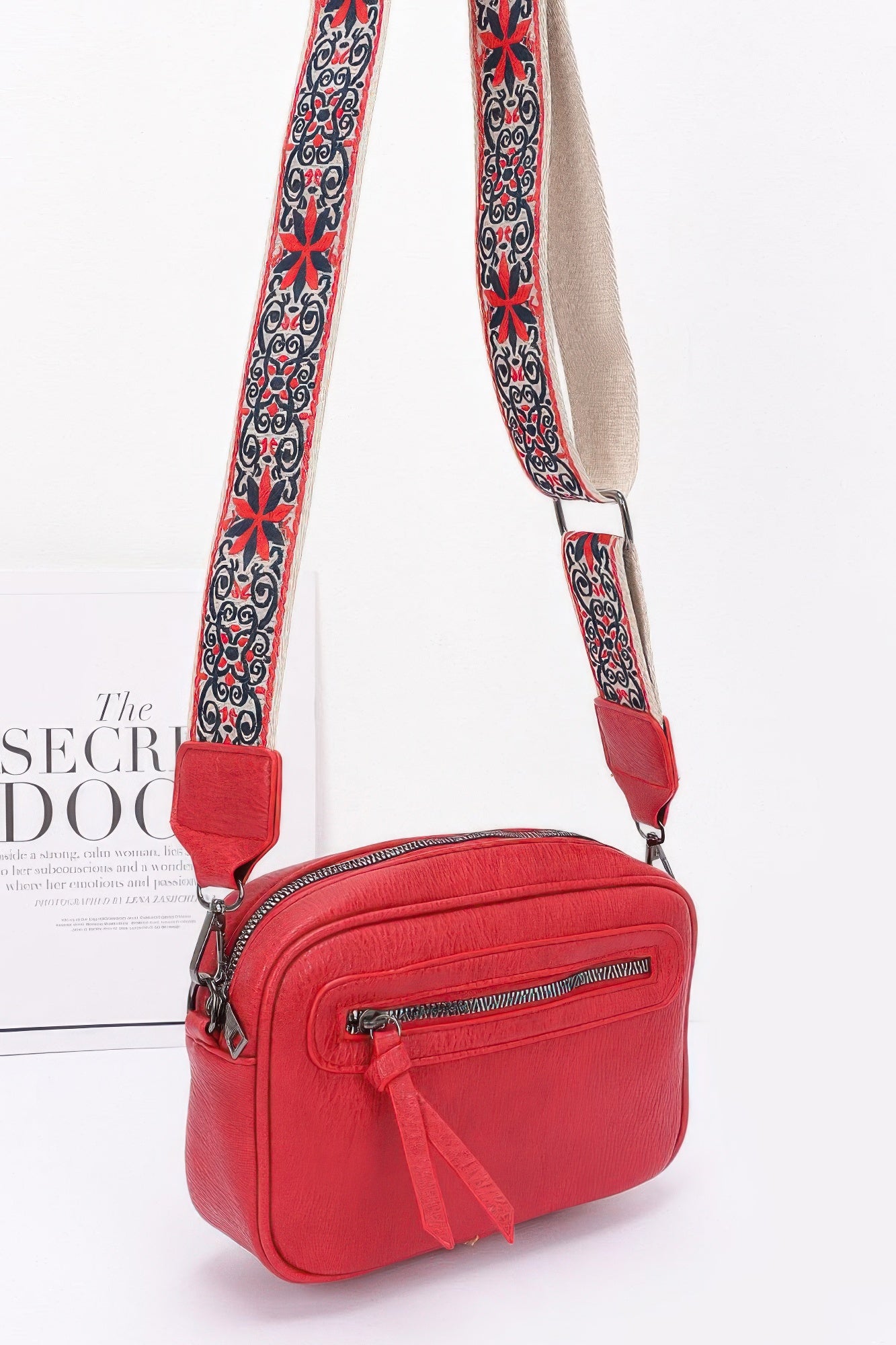  WOMEN'S CAMERA BAG NOLITA New Collection WALL STREET BYMANYC ® New York  NYC Wholesale Boutique Inventory - No MOQ & Ready to Ship