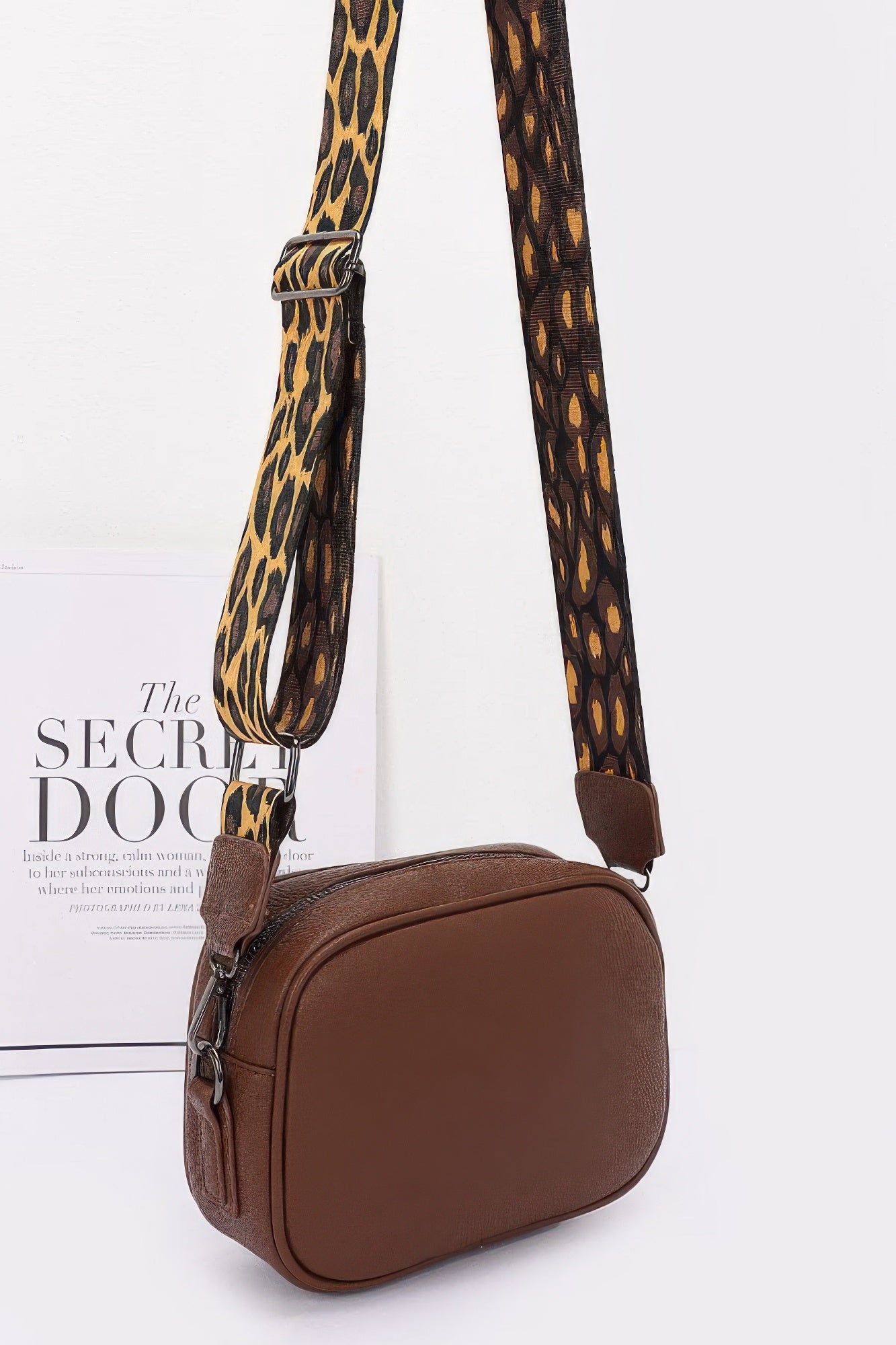  WOMEN'S CAMERA BAG TRIBECA New Collection WALL STREET BYMANYC ® New York  NYC Wholesale Boutique Inventory - No MOQ & Ready to Ship
