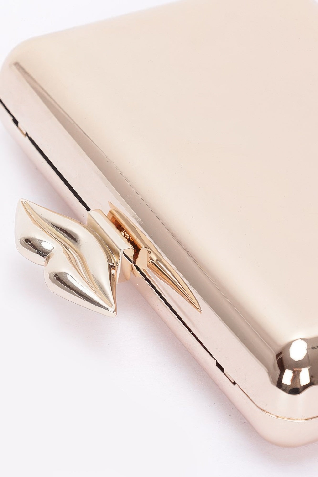  WOMEN'S CLUTCH CHRYSLER New Collection BYMANYC ® New York  NYC Wholesale Boutique Inventory - No MOQ & Ready to Ship
