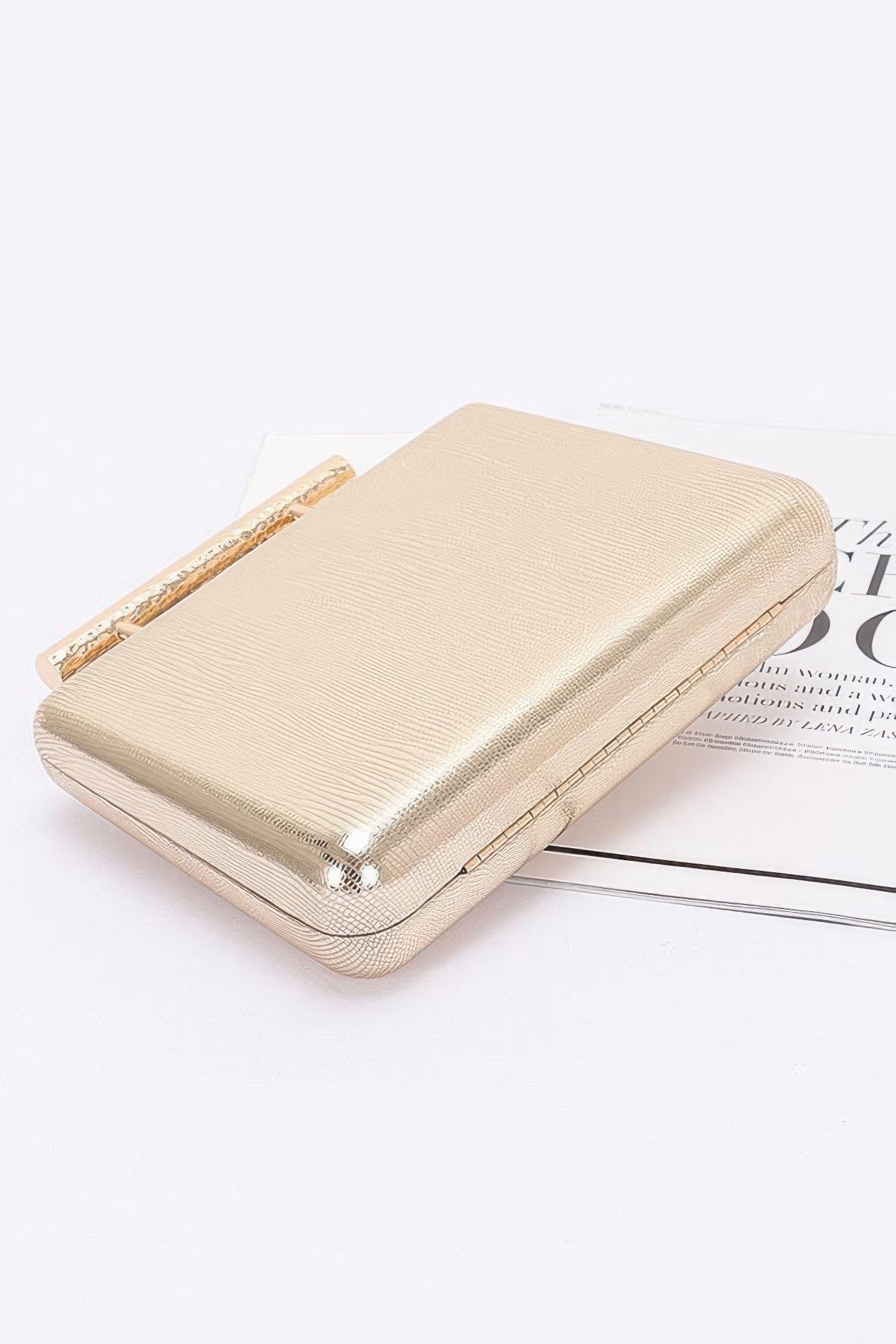  WOMEN'S CLUTCH VANDERBILT New Collection BYMANYC ® New York  NYC Wholesale Boutique Inventory - No MOQ & Ready to Ship