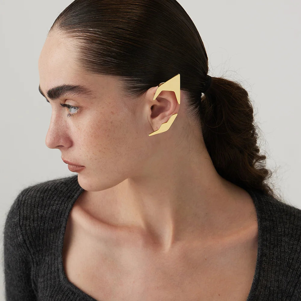  WOMEN'S EARRINGS Gold Color CHELSEA - BYMANYC ® New York  NYC Wholesale Boutique Inventory - No MOQ & Ready to Ship