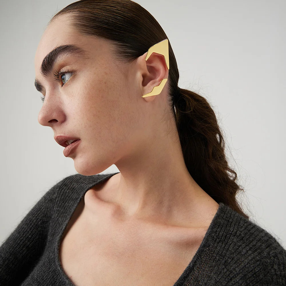  WOMEN'S EARRINGS Gold Color CHELSEA - BYMANYC ® New York  NYC Wholesale Boutique Inventory - No MOQ & Ready to Ship