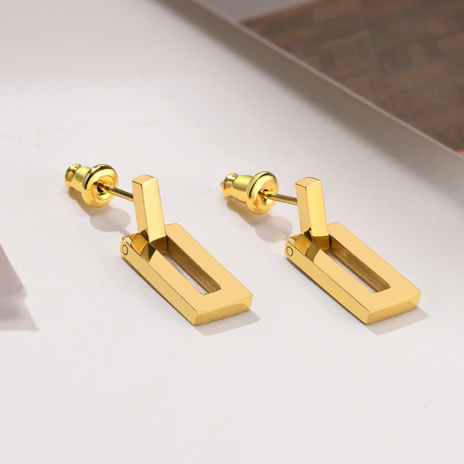  WOMEN'S EARRINGS Gold Color HUDSON - BYMANYC ® New York  NYC Wholesale Boutique Inventory - No MOQ & Ready to Ship