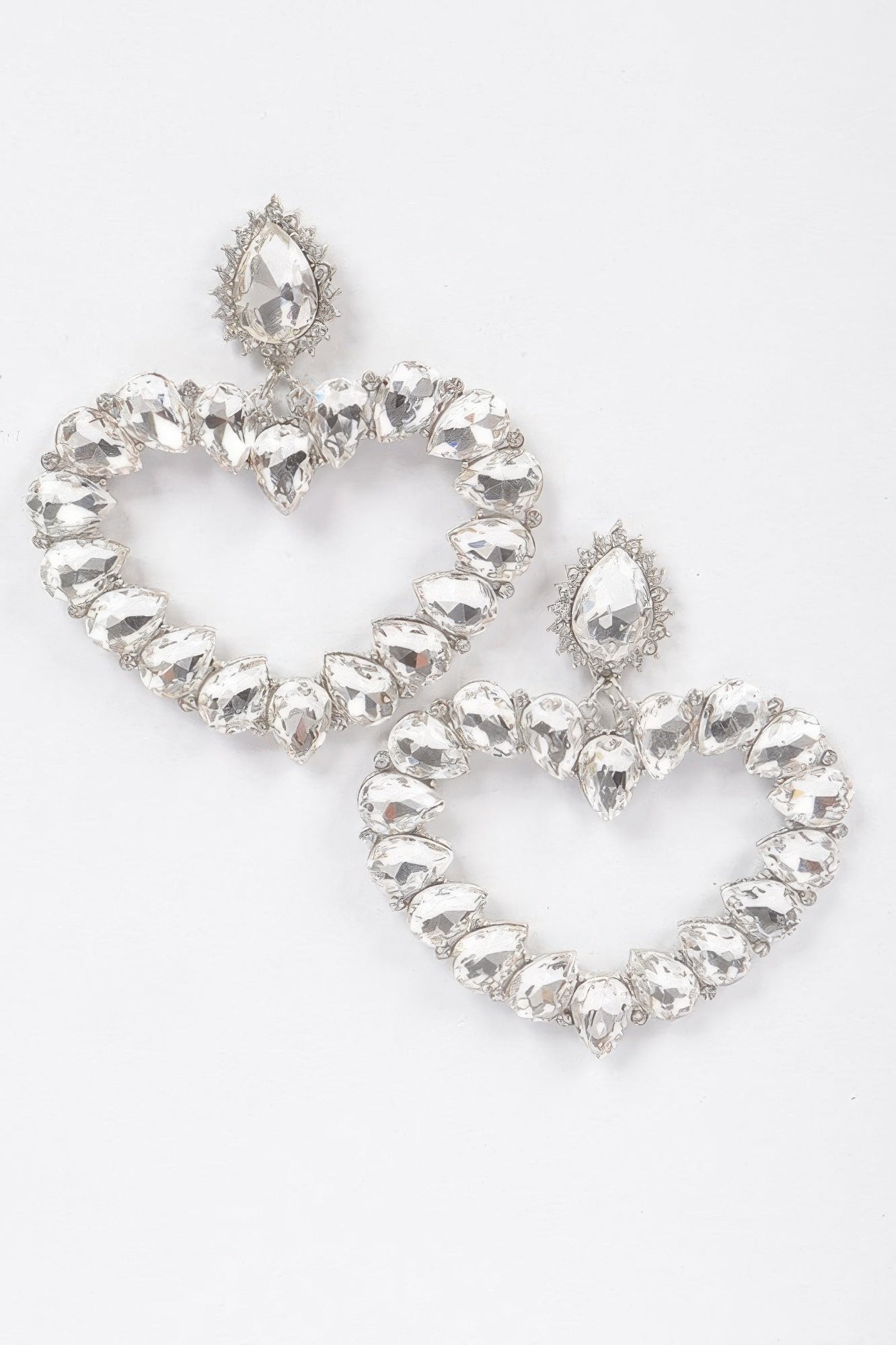  WOMEN'S EARRINGS PARIS LE MARAIS MONTMARTRE - BYMANYC ® New York  NYC Wholesale Boutique Inventory - No MOQ & Ready to Ship