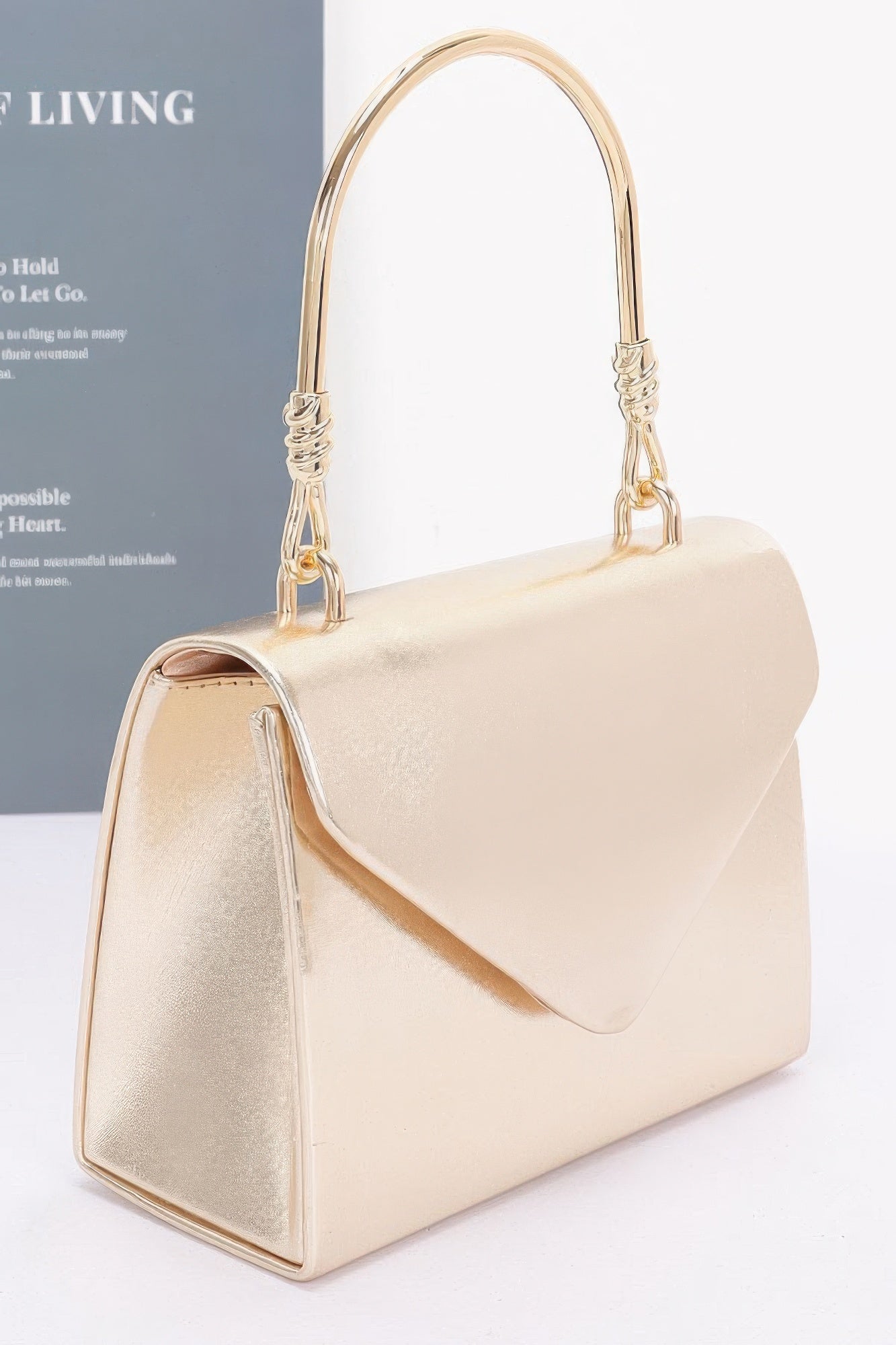  WOMEN'S METALLIC BAG FIFTH AVENUE New Collection BYMANYC ® New York  NYC Wholesale Boutique Inventory - No MOQ & Ready to Ship