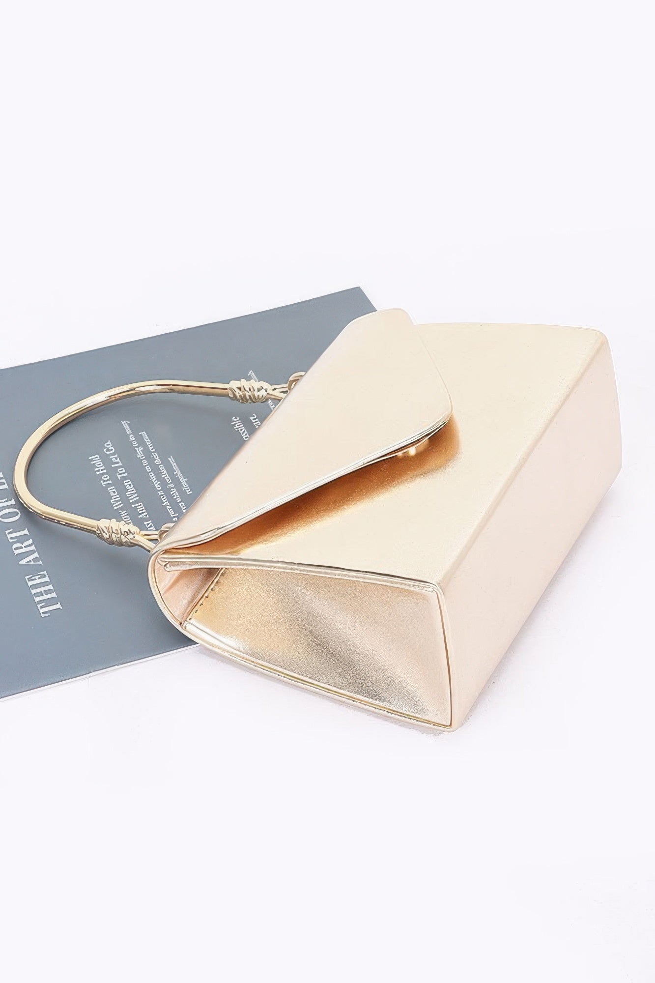  WOMEN'S METALLIC BAG FIFTH AVENUE New Collection BYMANYC ® New York  NYC Wholesale Boutique Inventory - No MOQ & Ready to Ship