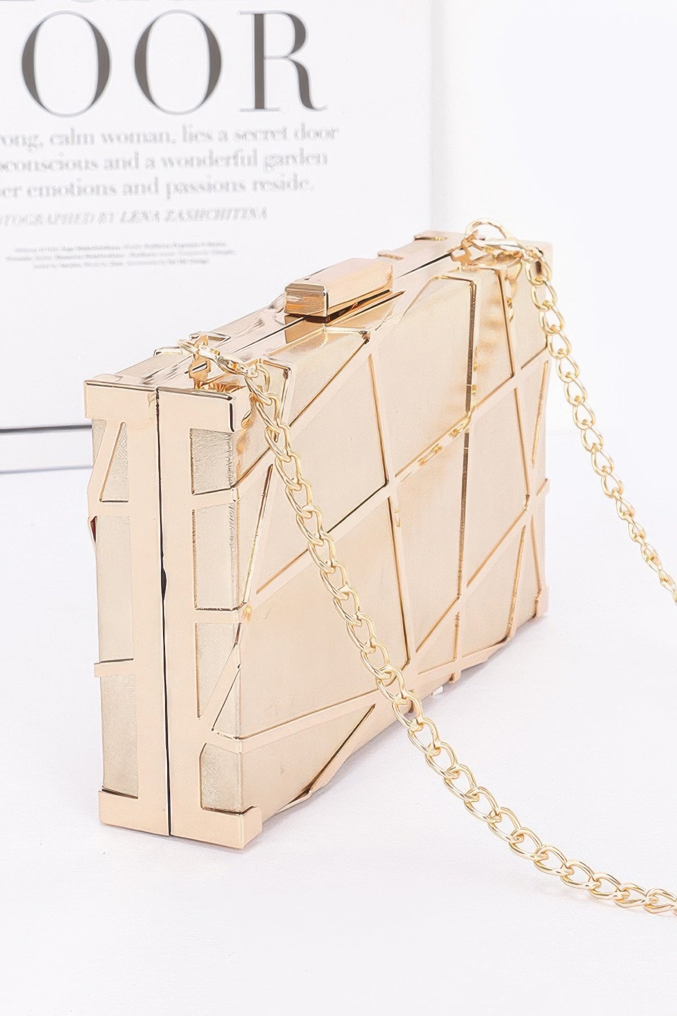  WOMEN'S METALLIC CLUTCH FIFTH AVENUE New Collection BYMANYC ® New York  NYC Wholesale Boutique Inventory - No MOQ & Ready to Ship