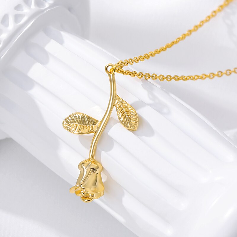  WOMEN'S NECKLACE Gold Color EMPIRE - BYMANYC ® New York  NYC Wholesale Boutique Inventory - No MOQ & Ready to Ship