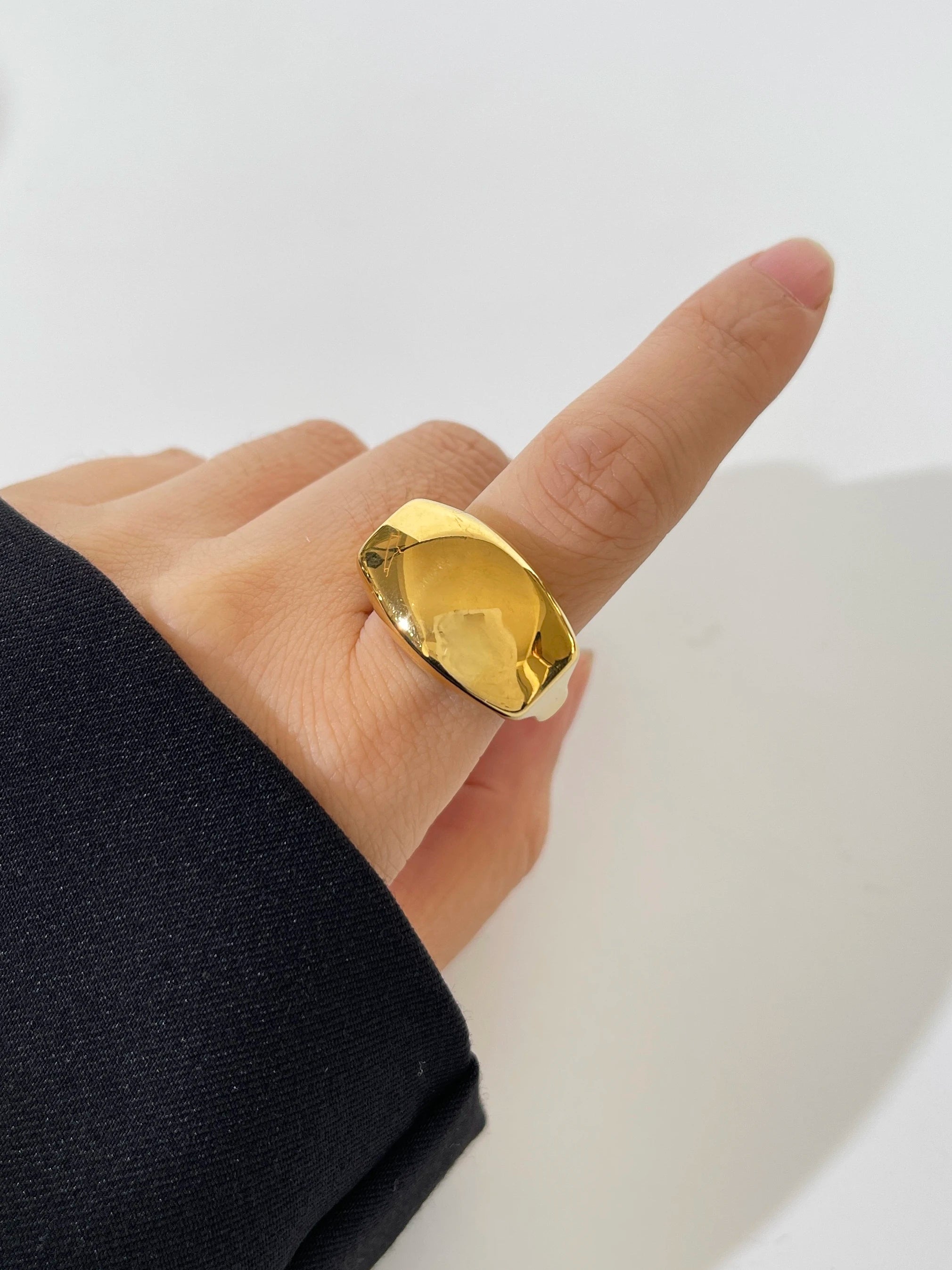  WOMEN'S RING • new collection TRIBECA Dome BYMANYC ® New York  NYC Wholesale Boutique Inventory - No MOQ & Ready to Ship