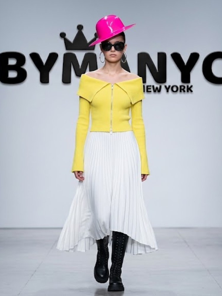 WOMEN'S SWEATERS Elegant Ecological Prêt-à-Porter New Collection BRYANT PARK BYMANYC ® New York