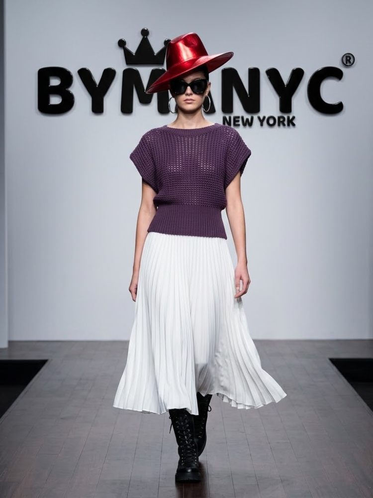 WOMEN'S SWEATERS Elegant Ecological Prêt-à-Porter New Collection SOHO BYMANYC ® New York
