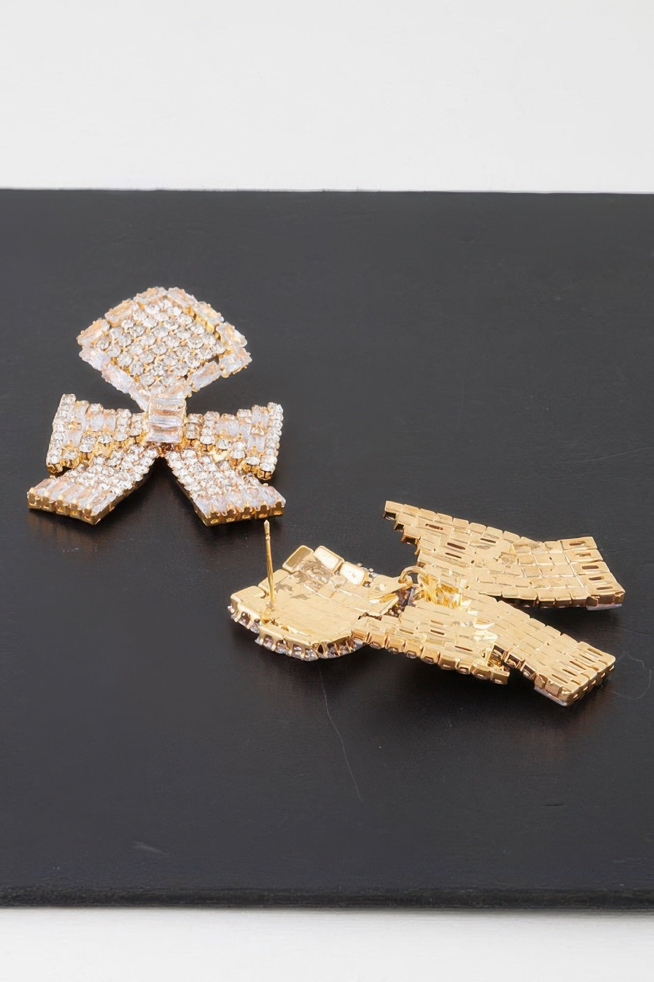  Women's Earrings CENTRAL PARK New Collection Prêt-à-Porter BYMANYC ® New York  NYC Wholesale Boutique Inventory - No MOQ & Ready to Ship
