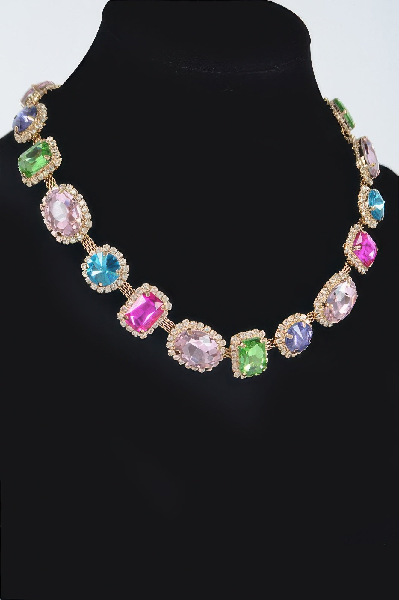  Women's Necklace EAST VILLAGE New Collection Prêt-à-Porter BYMANYC ® New York  NYC Wholesale Boutique Inventory - No MOQ & Ready to Ship