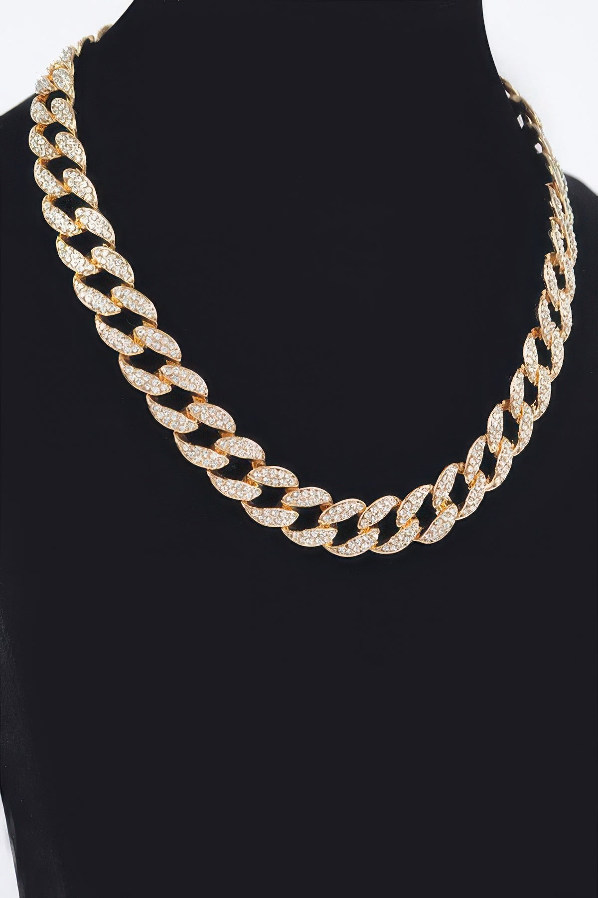  Women's Necklace HELL'S KITCHEN New Collection Prêt-à-Porter BYMANYC ® New York  NYC Wholesale Boutique Inventory - No MOQ & Ready to Ship