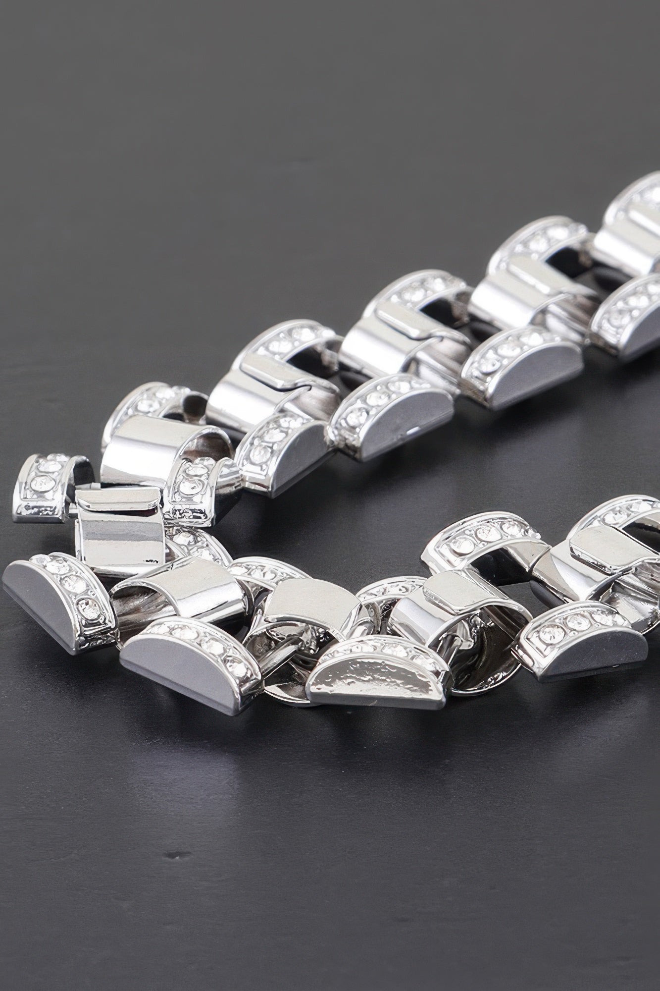 Women's Necklace HELL’S KITCHEN New Collection Prêt-à-Porter BYMANYC ® New York  NYC Wholesale Boutique Inventory - No MOQ & Ready to Ship